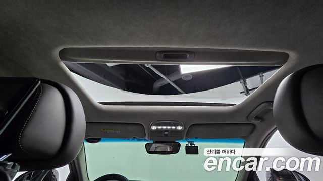 Genesis EQ900 2016 — photo 17