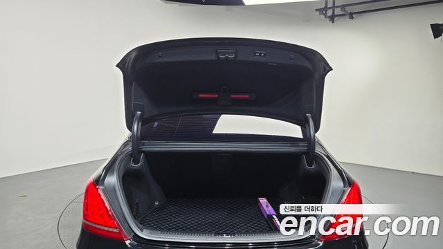 Genesis EQ900 2016 — photo 19