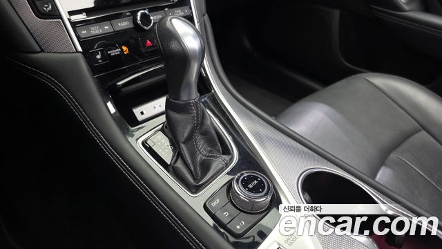 Infiniti Q50 2016 — photo 9