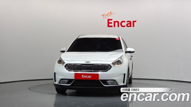 Kia Niro 2017 — photo 3