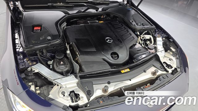 Mercedes-Benz CLS-Class 2021 — photo 6