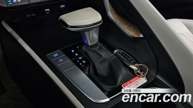 Hyundai AVANTE 2021 — photo 9