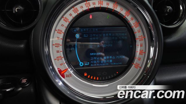 Mini Paceman 2013 — photo 16