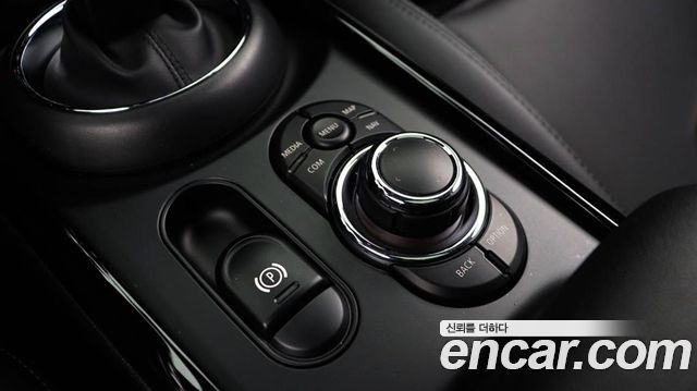 Mini Clubman 2022 — photo 18