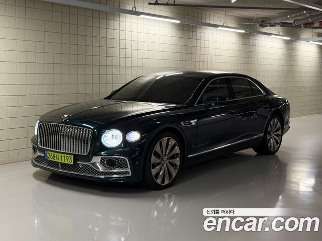 Bentley Flying Spur 2022 — photo 2