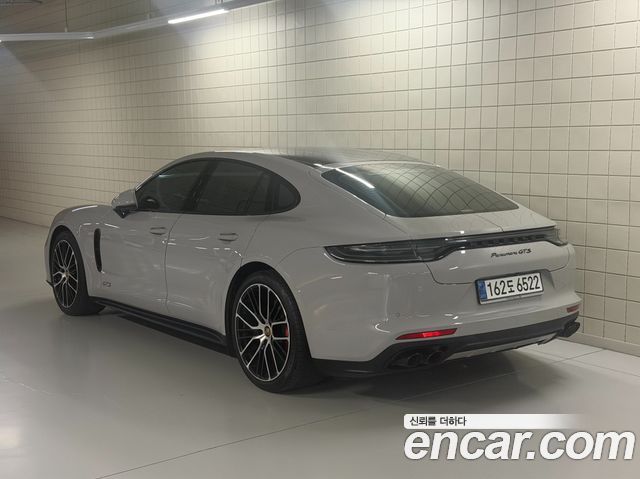 Porsche Panamera 2022 — photo 4