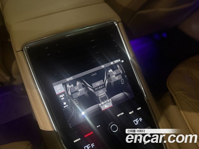 Porsche Panamera 2022 — photo 11