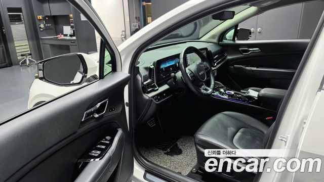 Kia Sportage 2023 — photo 13