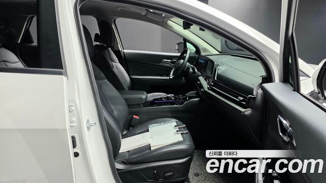 Kia Sportage 2023 — photo 17