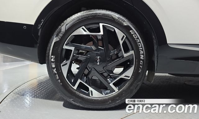 Kia Sportage 2023 — photo 7