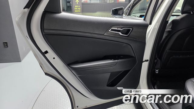 Kia Sportage 2023 — photo 15