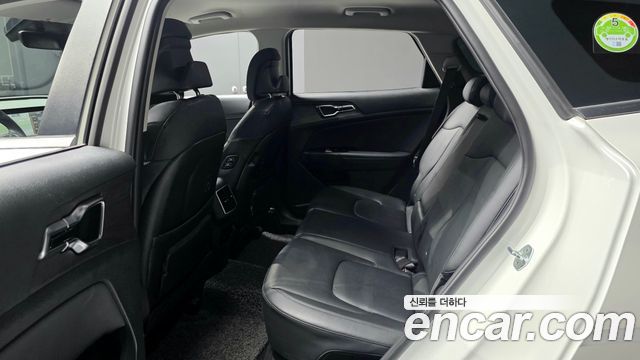 Kia Sportage 2023 — photo 16