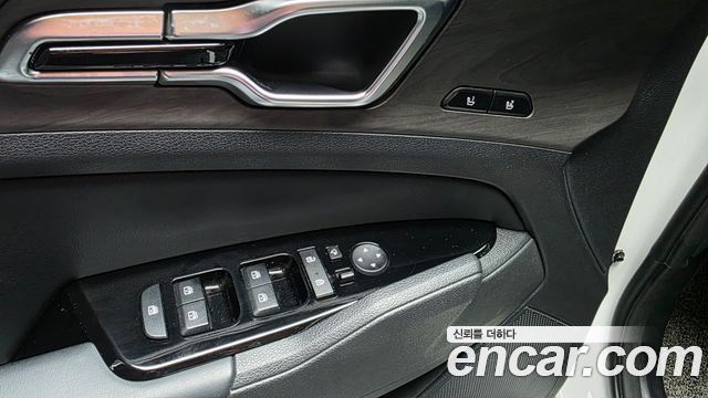 Kia Sportage 2023 — photo 28