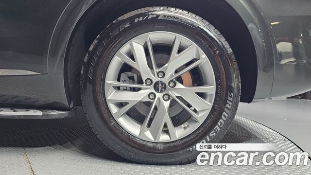 Genesis GV70 2025 — photo 7
