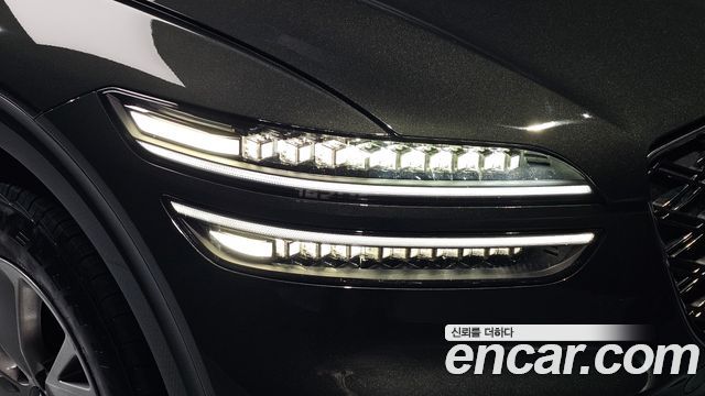 Genesis GV70 2025 — photo 8