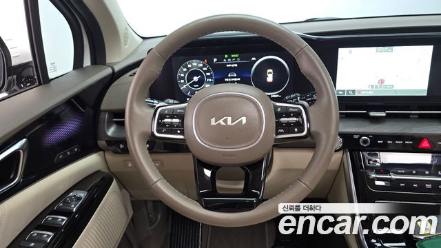 Kia Canival 2023 — photo 12
