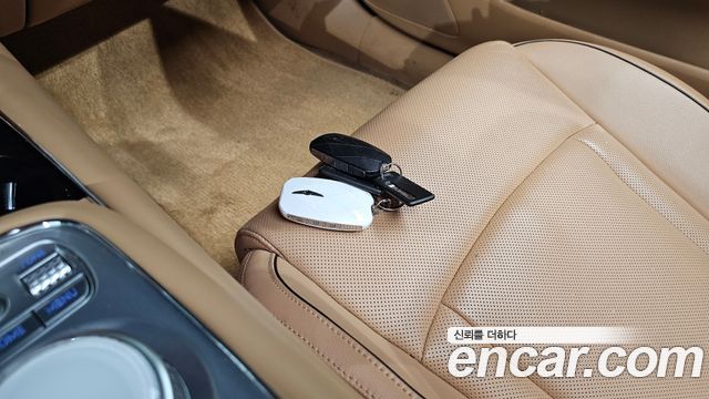Genesis G90 2023 — photo 16