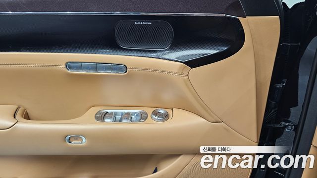 Genesis G90 2023 — photo 19