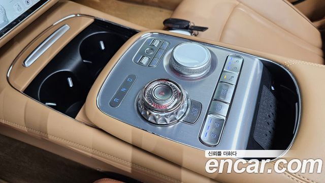 Genesis G90 2023 — photo 20