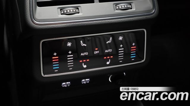 Audi A7 2020 — photo 27