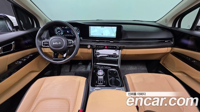 Kia Canival 2023 — photo 7