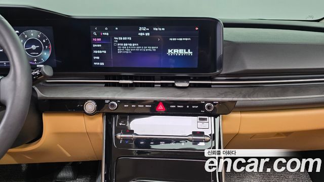 Kia Canival 2023 — photo 18