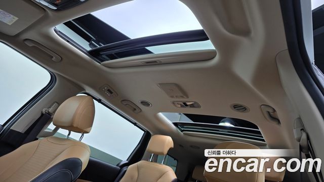 Kia Canival 2023 — photo 20