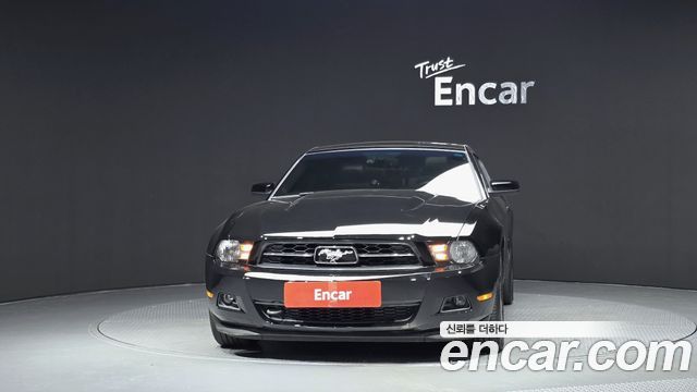 Ford Mustang 2012 — photo 3