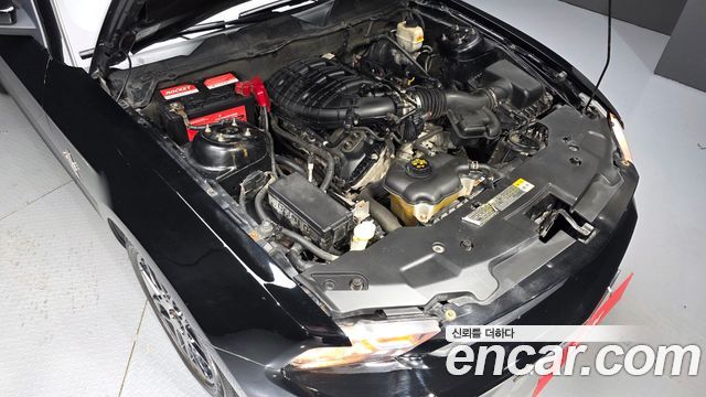 Ford Mustang 2012 — photo 6