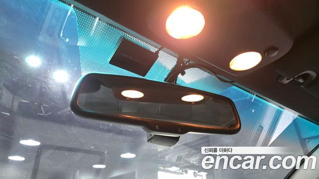Ford Mustang 2012 — photo 18