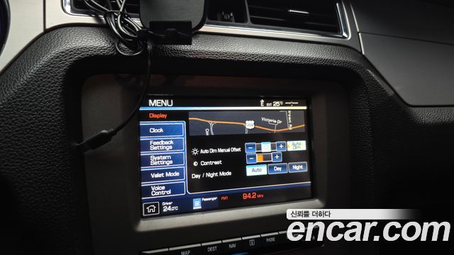 Ford Mustang 2012 — photo 19