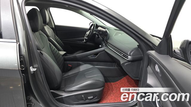 Hyundai AVANTE 2024 — photo 11