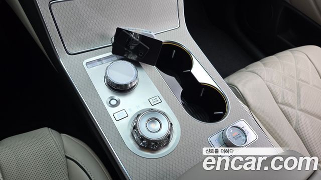 Genesis GV80 2024 — photo 9