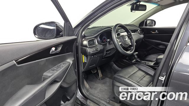 Kia Sorento 2019 — photo 13