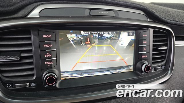 Kia Sorento 2019 — photo 21