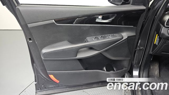 Kia Sorento 2019 — photo 14