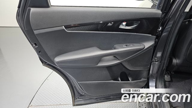 Kia Sorento 2019 — photo 15