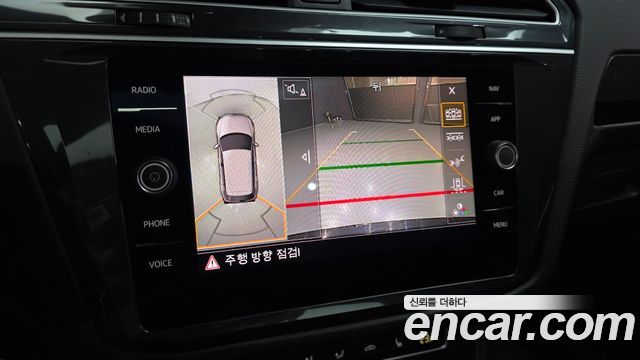 Volkswagen Tiguan 2020 — photo 15