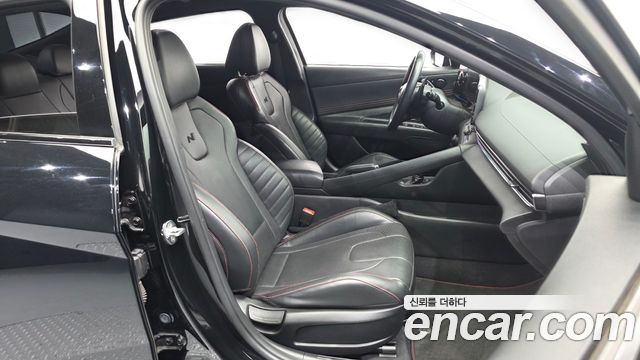 Hyundai AVANTE 2021 — photo 11