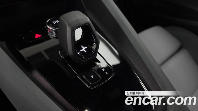 Polestar Polestar 2 2022 — photo 12