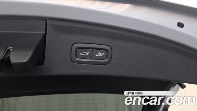 Polestar Polestar 2 2022 — photo 32