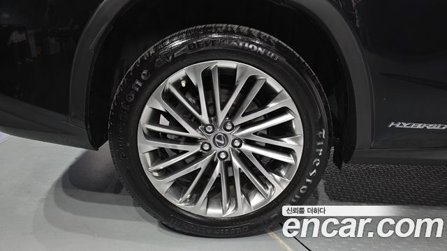 Lexus RX 2022 — photo 5