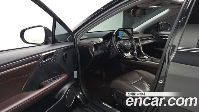 Lexus RX 2022 — photo 13