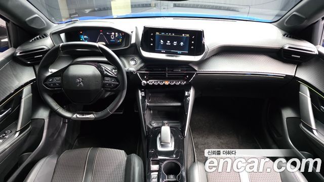 Peugeot 208 2021 — photo 7