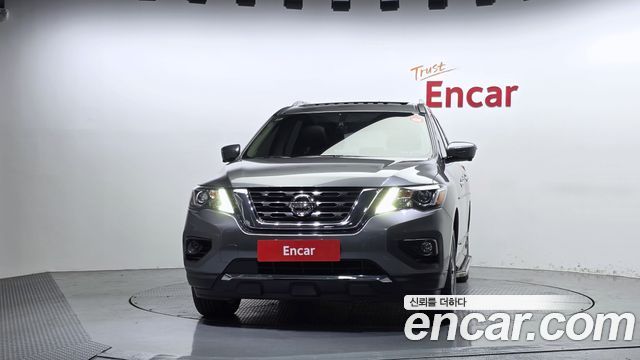Nissan Pathfinder 2018 — photo 3