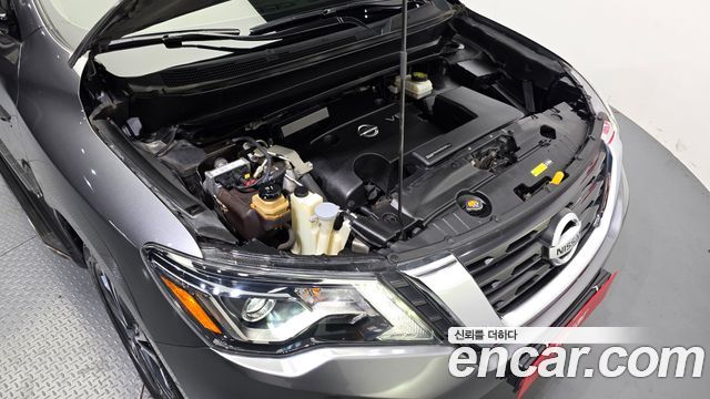 Nissan Pathfinder 2018 — photo 6