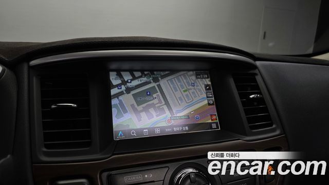 Nissan Pathfinder 2018 — photo 20