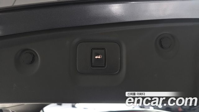 Nissan Pathfinder 2018 — photo 33