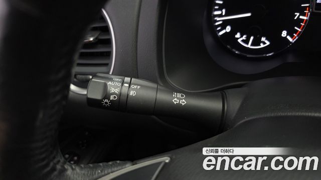 Nissan Pathfinder 2018 — photo 35