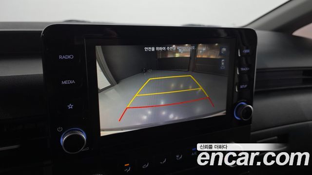 Hyundai Staria 2023 — photo 21
